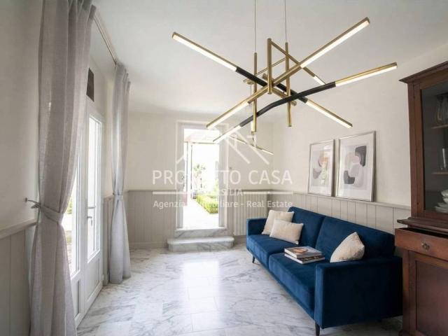 Casa indipendente in vendita a Pietrasanta LU