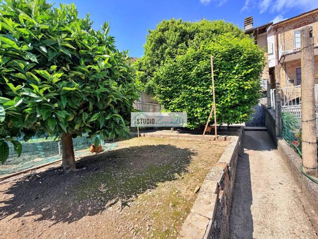 Casa indipendente in vendita a Pietrasanta LU