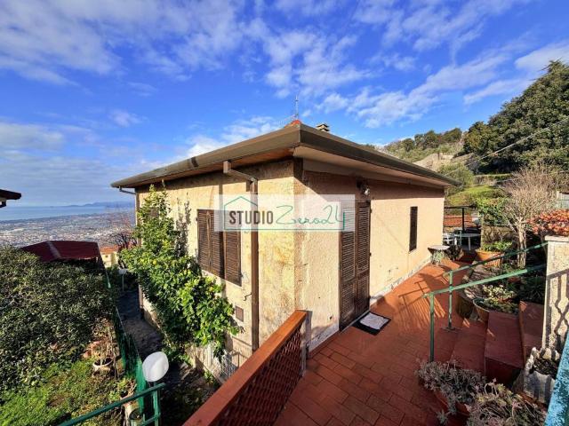 Casa indipendente in vendita a Pietrasanta LU