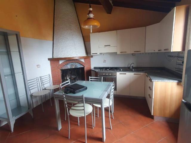 Casa indipendente in vendita a Pietrasanta LU