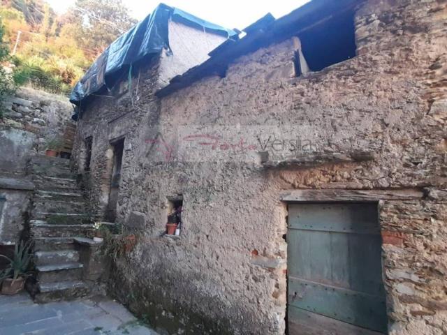 Casa indipendente in vendita a Pietrasanta LU