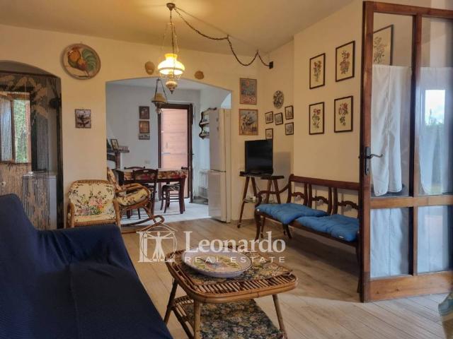 Casa indipendente in vendita a Pietrasanta LU