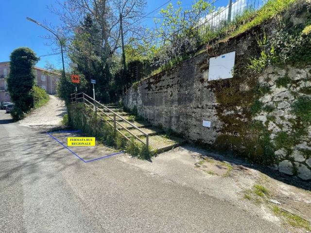 Casa indipendente in vendita a Pietrastornina AV