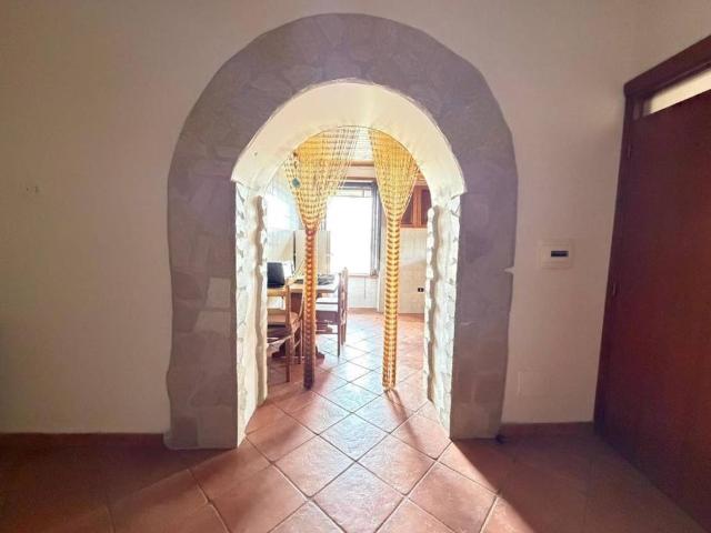 Casa indipendente in vendita a Pietrastornina AV
