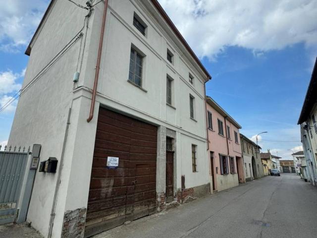 Casa indipendente in vendita a Pieve del Cairo PV