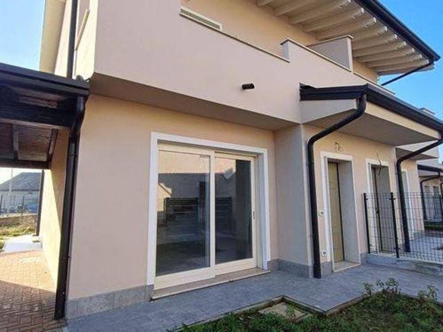 Casa indipendente in vendita a Pieve del Cairo PV