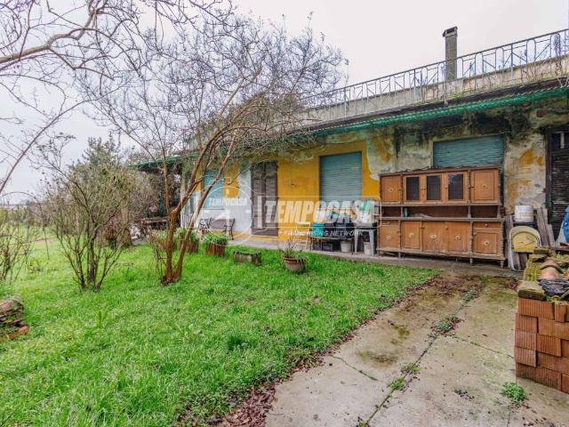 Casa indipendente in vendita a Pieve del Cairo PV