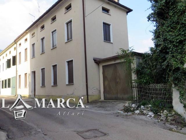 Casa indipendente in vendita a Pieve del Grappa TV