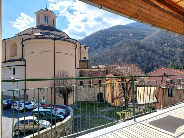 Casa indipendente in vendita a Pieve di Teco IM