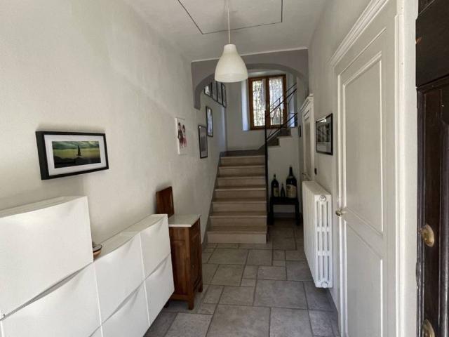 Casa indipendente in vendita a Pieve Fosciana LU