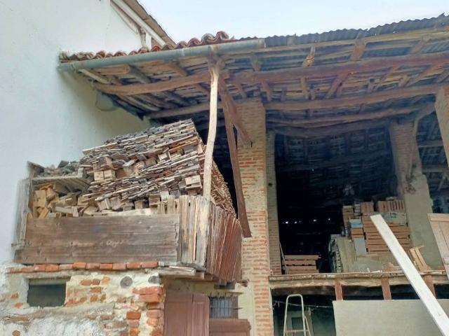 Casa indipendente in vendita a Pieve Porto Morone PV