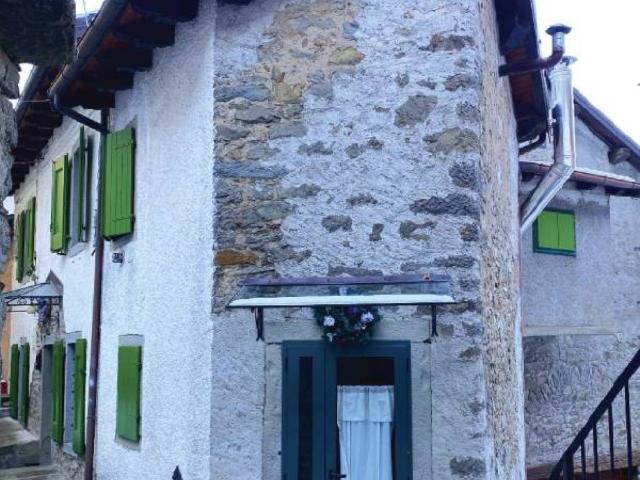Casa indipendente in vendita a Pievepelago MO