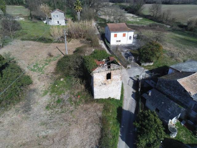 Casa indipendente in vendita a Pignataro Interamna FR