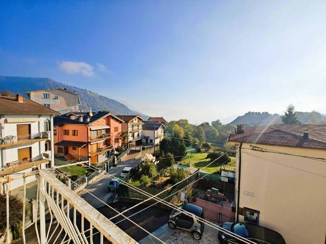 Casa indipendente in vendita a Pigra CO