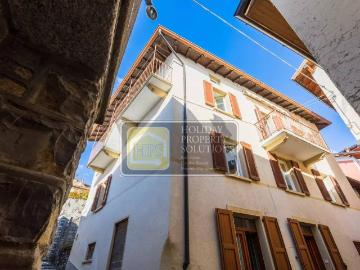 Casa indipendente in vendita a Pigra CO