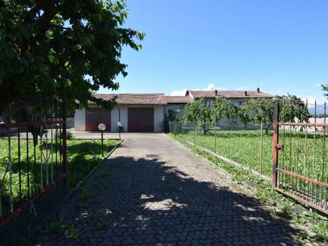 Casa indipendente in vendita a Pinerolo TO