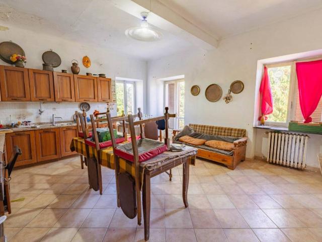 Casa indipendente in vendita a Pinerolo TO