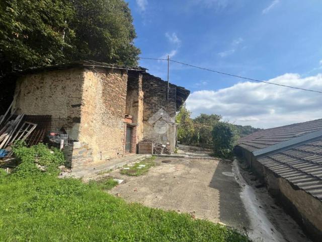Casa indipendente in vendita a Pinerolo TO