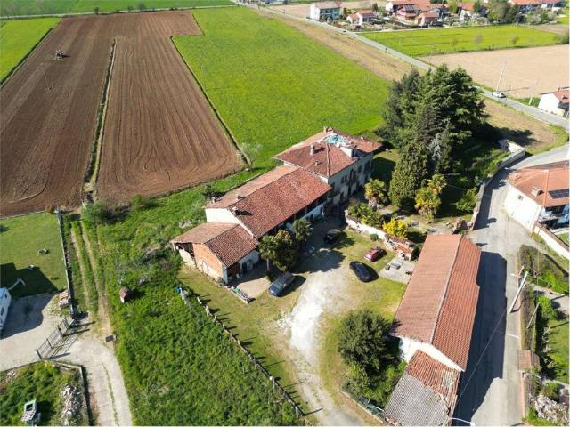 Casa indipendente in vendita a Pinerolo TO