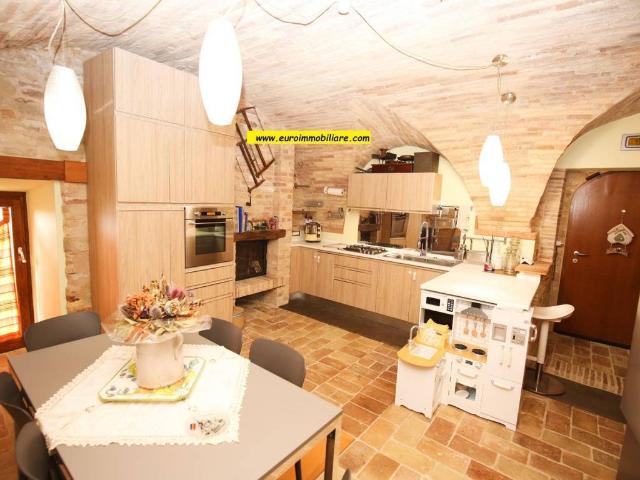 Casa indipendente in vendita a Pineto TE