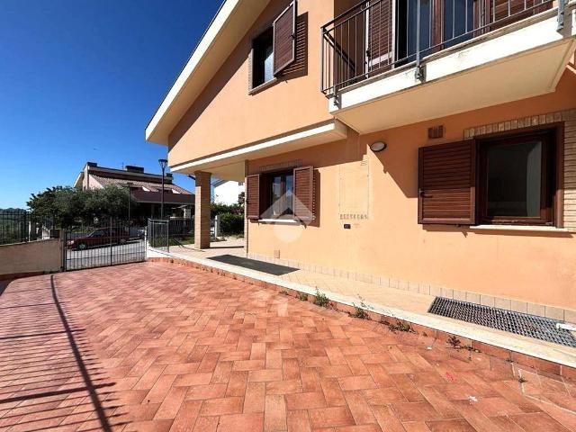 Casa indipendente in vendita a Pineto TE