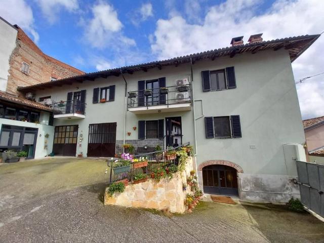 Casa indipendente in vendita a Pino d'Asti AT