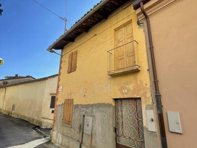 Casa indipendente in vendita a Pino d'Asti AT