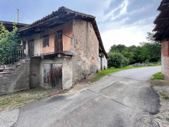 Casa indipendente in vendita a Piossasco TO