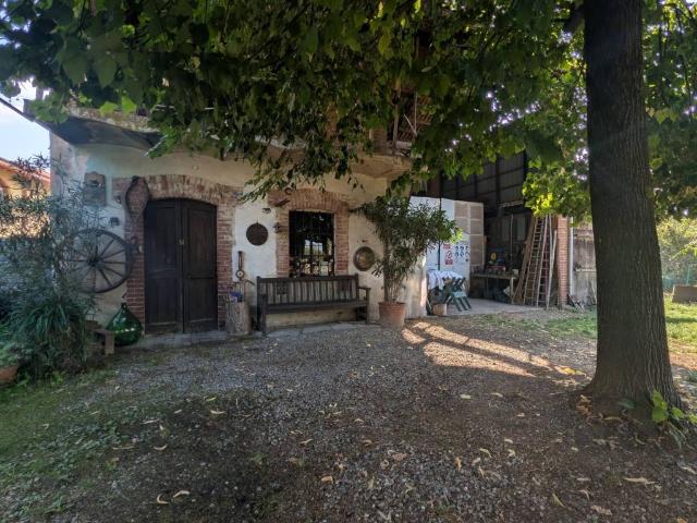 Casa indipendente in vendita a Piossasco TO