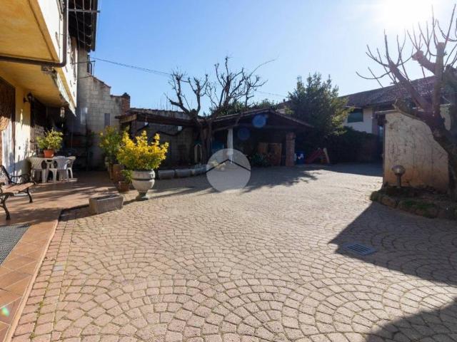 Casa indipendente in vendita a Piossasco TO