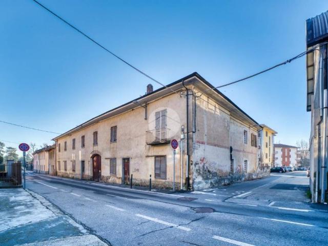 Casa indipendente in vendita a Piossasco TO
