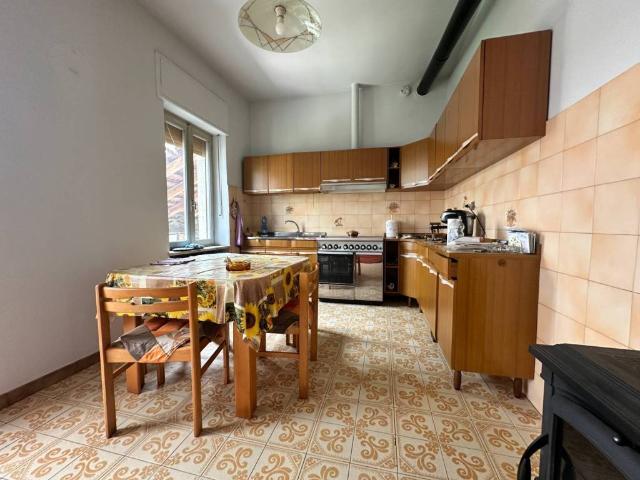 Casa indipendente in vendita a Piozzo CN