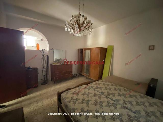Casa indipendente in vendita a Piraino ME
