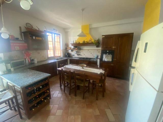 Casa indipendente in vendita a Pisa PI
