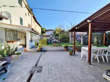 Casa indipendente in vendita a Pisa PI