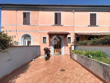 Casa indipendente in vendita a Pisa PI