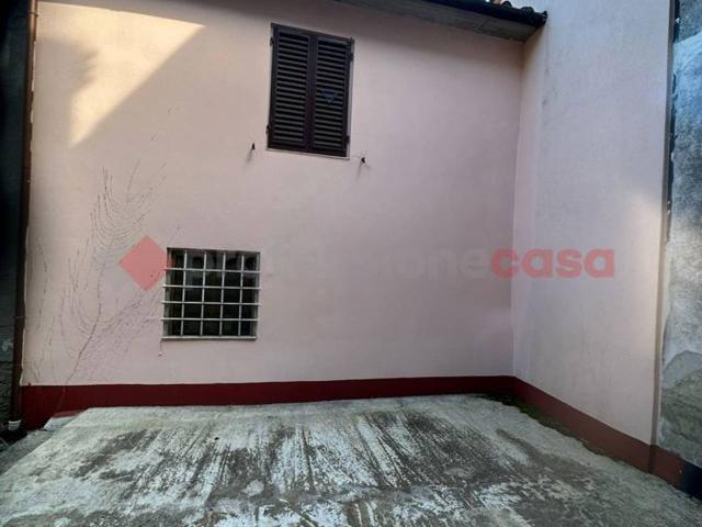 Casa indipendente in vendita a Pistoia