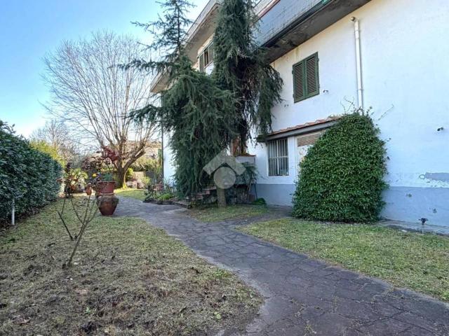 Casa indipendente in vendita a Pistoia