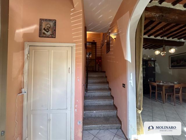 CASA INDIPENDENTE in VENDITA a PISTOIA Viale Adua 50, 51100 Pistoia PT di 2 vani