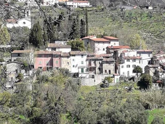 Casa indipendente in vendita a Pistoia, Baggio