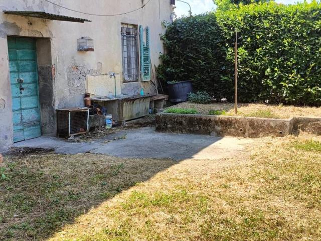 Casa indipendente in vendita a Pistoia PT
