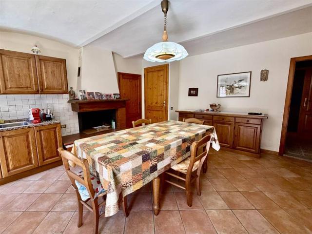 Casa indipendente in vendita a Pistoia PT