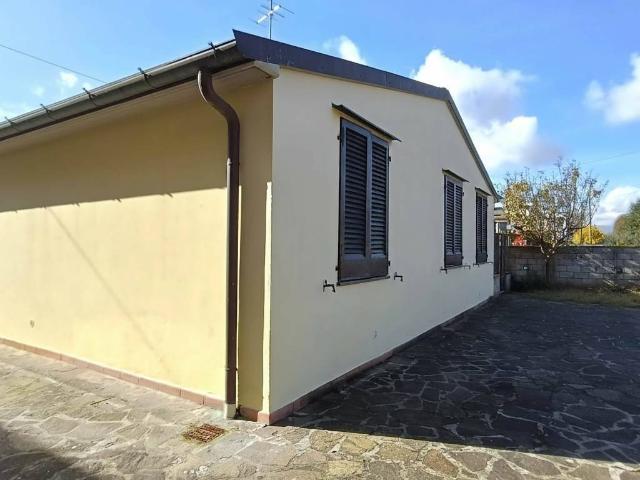 Casa indipendente in vendita a Pistoia PT