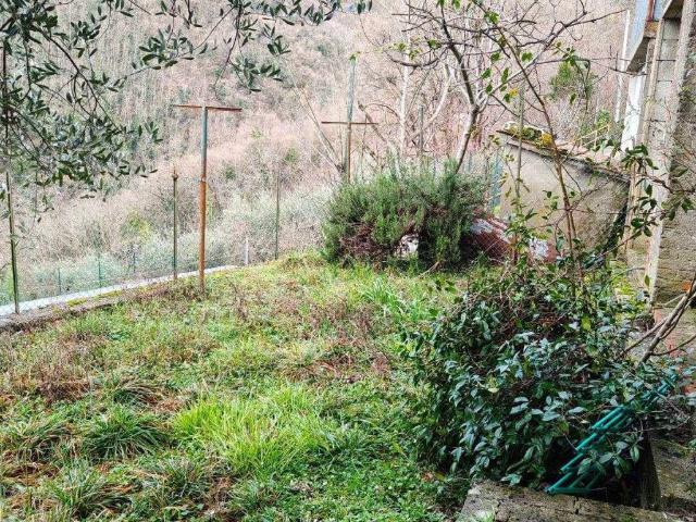 Casa indipendente in vendita a Pistoia PT