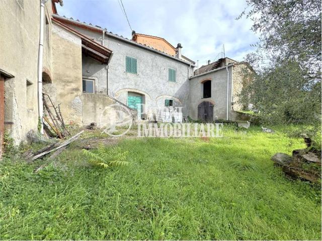 Casa indipendente in vendita a Pistoia PT