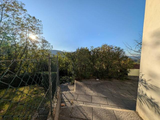 Casa indipendente in vendita a Pistoia PT