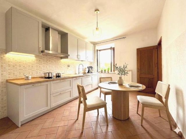 Casa indipendente in vendita a Pistoia PT