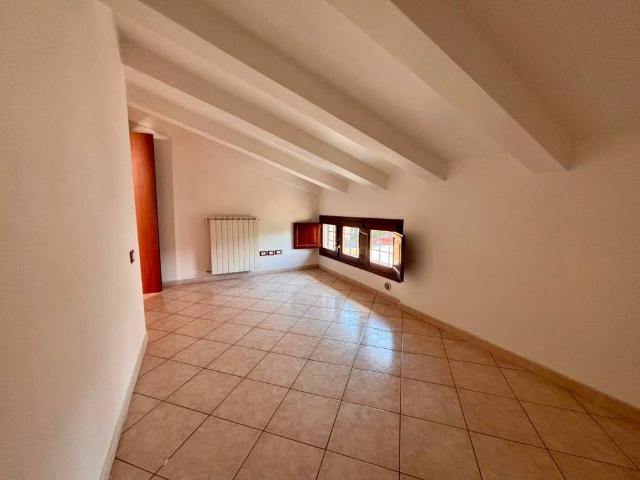 Casa indipendente in vendita a Pistoia PT