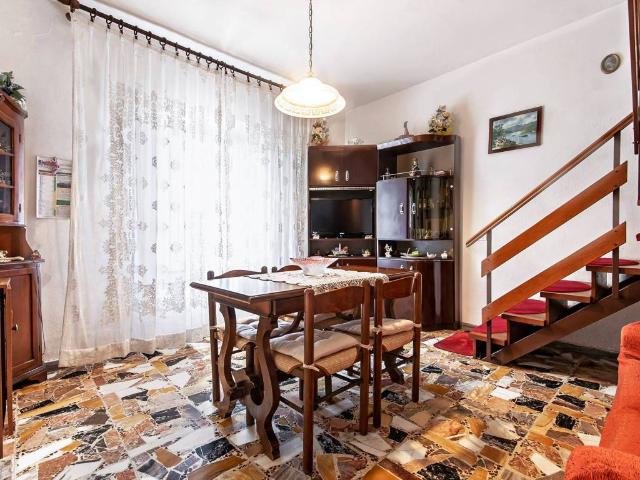 Casa indipendente in vendita a Pistoia PT