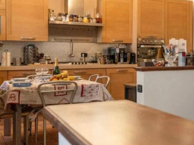 Casa indipendente in vendita a Pistoia PT